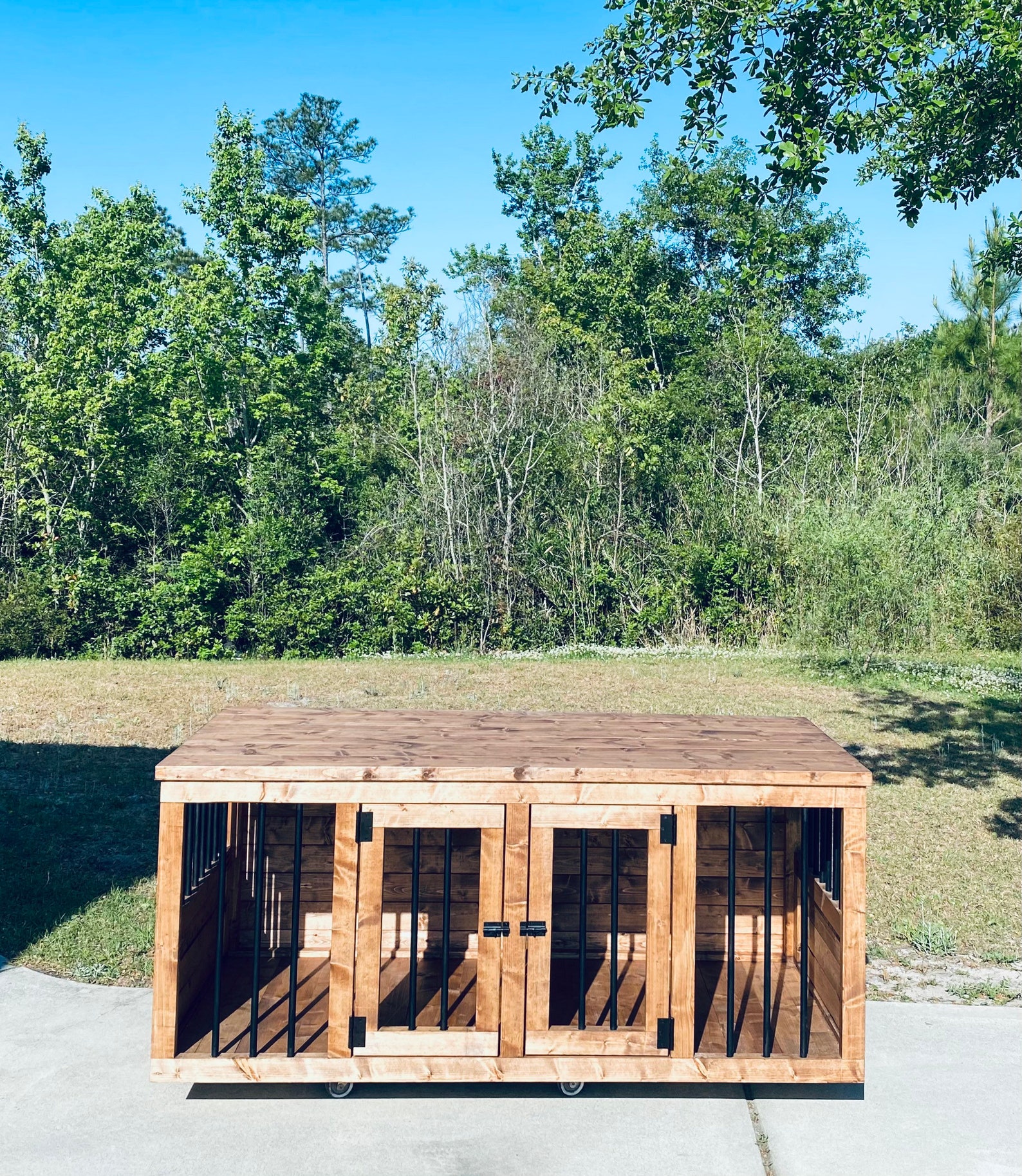 Dog Kennel // FREE SHIPPING // Farmhouse Dog Kennel // Dog Etsy