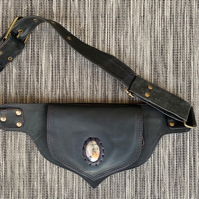 Leather Side Sling Festival hip bag Belly Bag Leather Utility Belt Bag Gemstone /& Black Leather BOHO-CHIC Belt Bag ||| Fanny Pack
