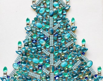 Czech vintage Xmas Christmas stand rhinestone bohemian glass estate jewelly stand up juliana art deco