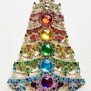 Czech vintage Xmas Christmas stand rhinestone bohemian glass estate jewelly stand up juliana art deco