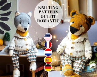 May include: Knitting pattern for a romantic outfit for a stuffed animal. The pattern includes a sweater, pants, and a scarf. The pattern is available in English, French, Dutch, Spanish, and German. The pattern is shown on a grey wolf and a tiger stuffed animal.