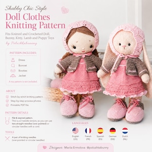 Peut inclure: Un patron de tricot pour vêtements de poupée de style shabby chic. Le patron comprend une robe, un bonnet, des bottines et une veste. L'image montre deux poupées tricotées, une brune et l'autre avec des oreilles de lapin, toutes deux vêtues de robes et de vestes roses.