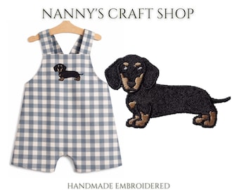 Baby clothes. Baby dog outfit. Baby boy Dachshund outfit. Sausage dog outfit. Baby romper. Baby gift. Baby shower. Embroidered baby clothes