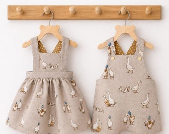 Brother Sister matching outfits. Boy girl twin outfit. Sibling outfits. Baby twin outfits. Baby clothes. Handmade baby clothes. Duck outfit