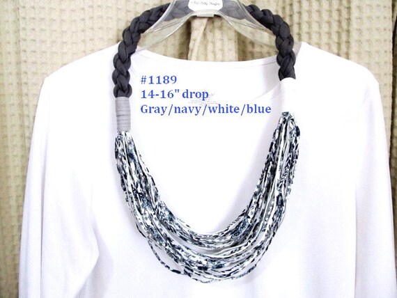 R1189 Unique Soft Lightweight Infinity Necklace