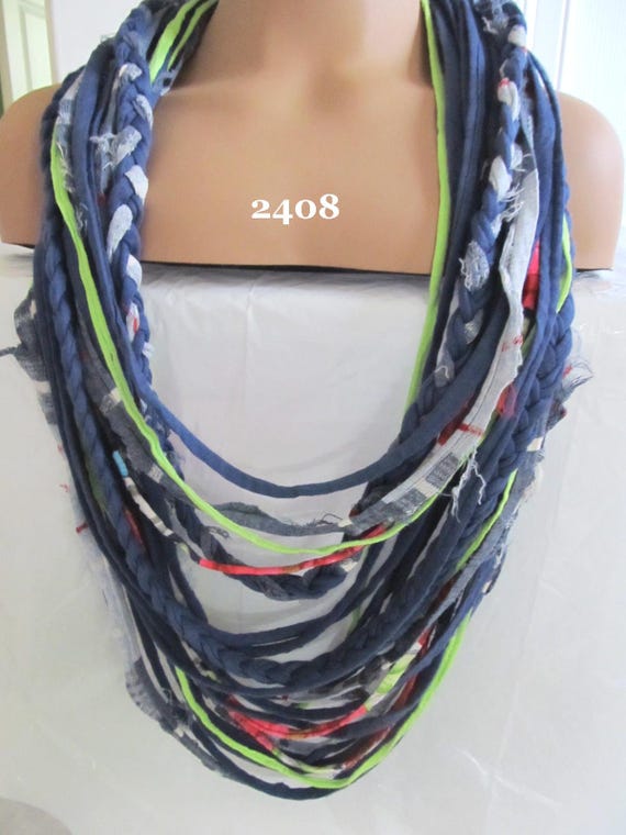 F2408 Chunky Boho Fabric Infinity Necklace Scarf