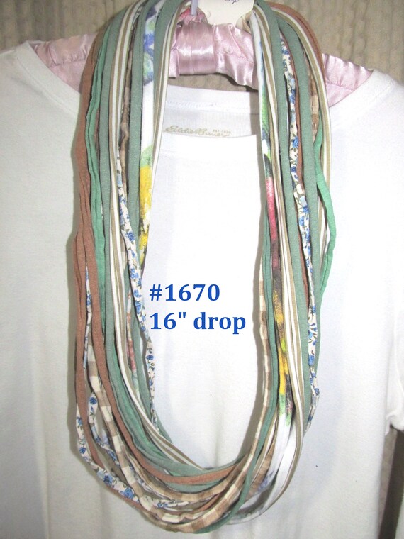 R1670 Unique Boho Fabric Necklace Scarf T-Shirt Yarn