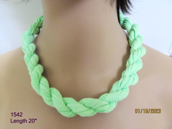 F1542 Soft Rope Choker Necklace T-Shirt Yarn 20" Magnetic Clasp