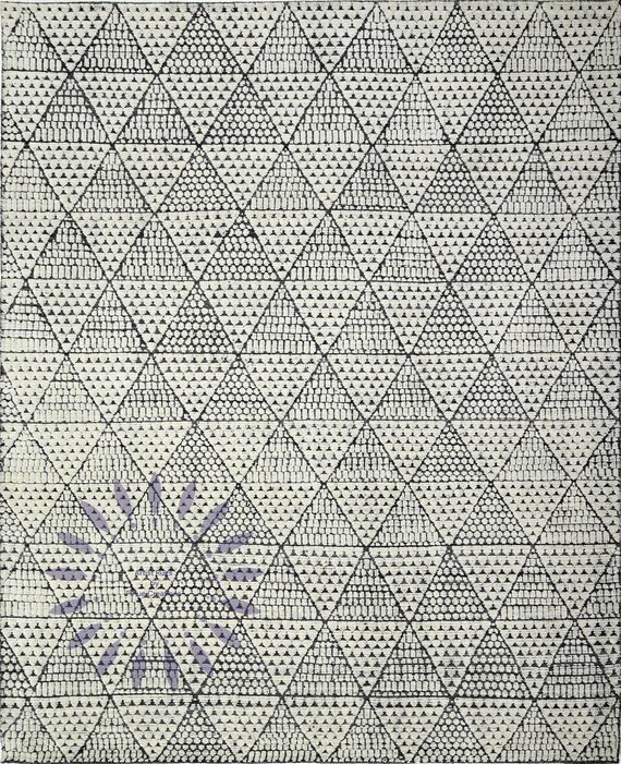 Hand knotted Black and White Diamond Pattern Rug: Modern Geometric Design for Living Room or Bedroom