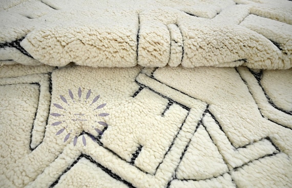 Handcrafted Bohemian Moroccan Marino Wool Rug: Exquisite Cross Design, Ideal for Living Rooms, Bedrooms, or Entryways