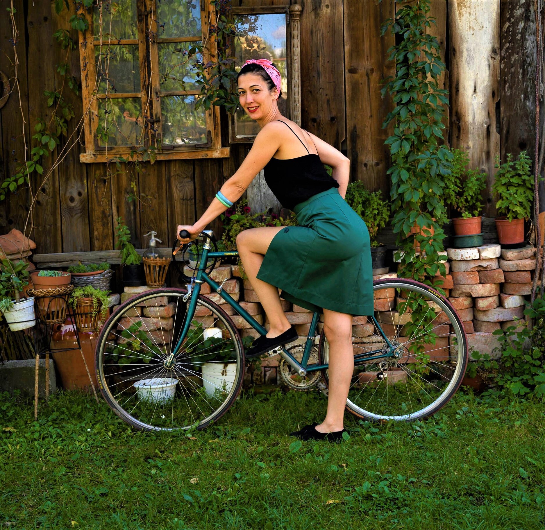 Waffle Patterns sewing patterns Asymmetric Skirt -Kinaco-