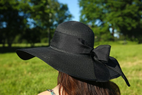 Black Satin-lined Wide Brim Straw Sun 