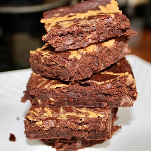 3g Net Carb Keto/GF fudge brownies with PB swirl