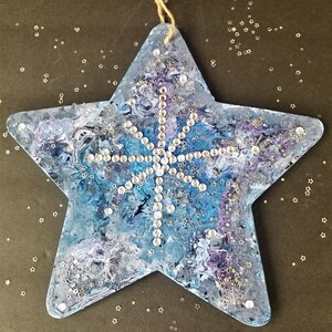 STAR, wood, Embellished with gemstones,  crystals, star glitter, approximately  10&quot; x 8&quot; Wall Art.