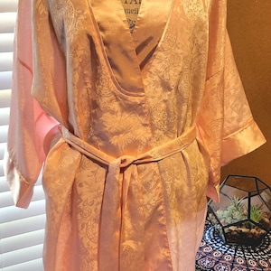 Victorias secret kimono pink with tie Asian print