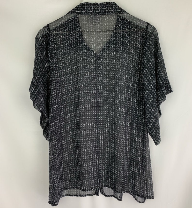 Worthington Vintage Sheer Blouse size XL fits well as oversized SML