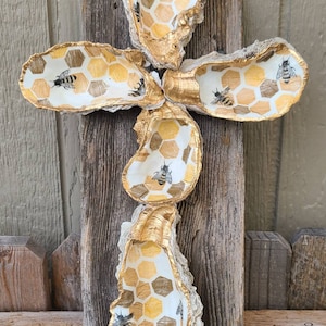 Oyster shell cross bees