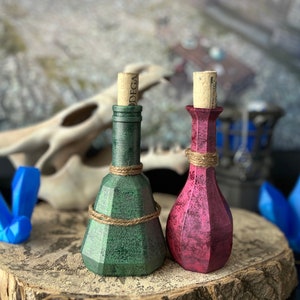 Potion/Poison Bottle Props |  Dragonborn | RPG | Ren Faire | 3D Printed | Hand painted | RPG | Video Games