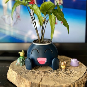 Odd Planter | 3D Printed | Hand-painted | Houseplants Pots & Planters