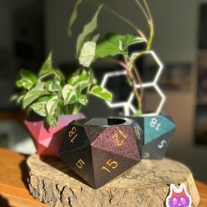 D20 Planter | DnD Dice | 3D Printed | Hand-painted | Houseplants Pots & Planters