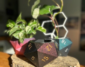 D20 Planter | DnD Dice | 3D Printed | Hand-painted | Houseplants Pots & Planters