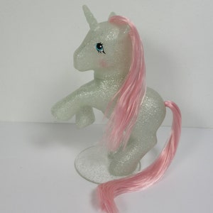 HQG1C Sparkle Rearing Unicorn Pink Hair BLANK G1 Pony - Classic Style Glittering Silver White Toy For Retro Customization & Stand