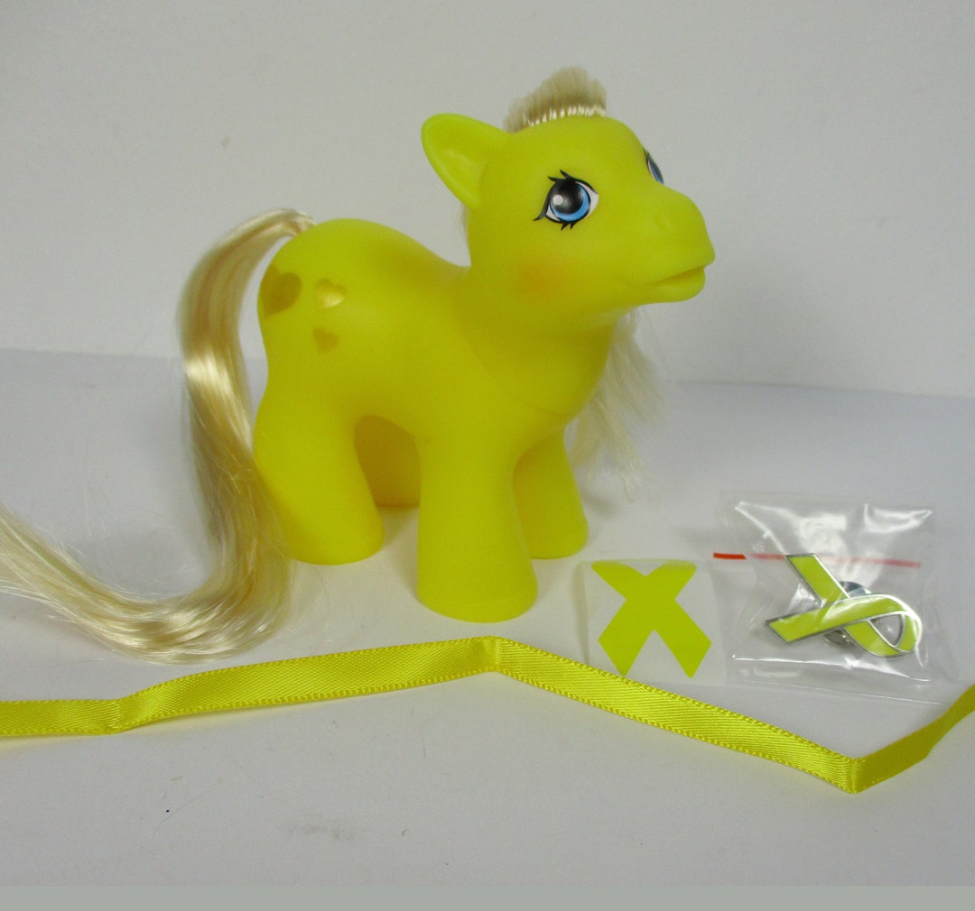 Little Pony Baby Conqueror Brother Boy HQG1C Yellow Hair Classic 1980s ...