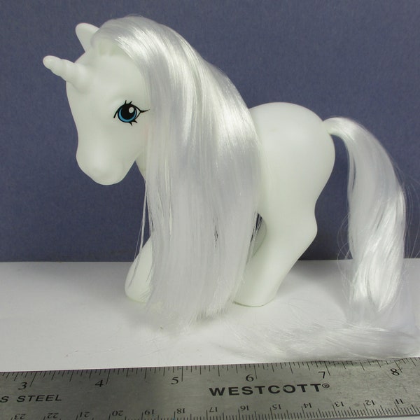 HQG1C White NEW Unicorn Pose With Hair BLANK G1 Pony - Classic Style Toy For Retro Customization Limited