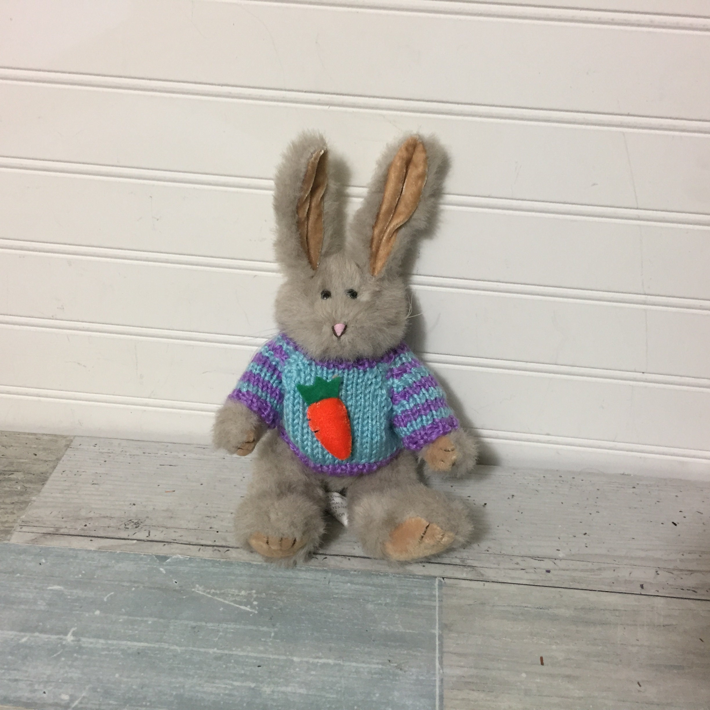 Chrisha Playful Plush Bunny Rabbit Carrot Sweater Vintage 1988