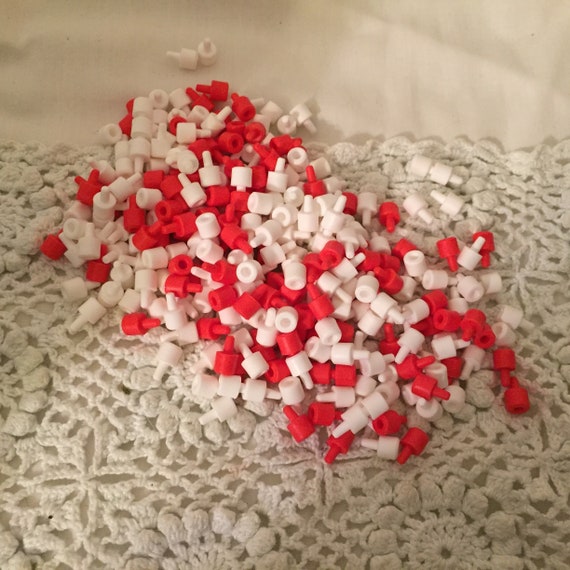 white small pegs BATTLESHIP Game replacement parts pieces lot of red 