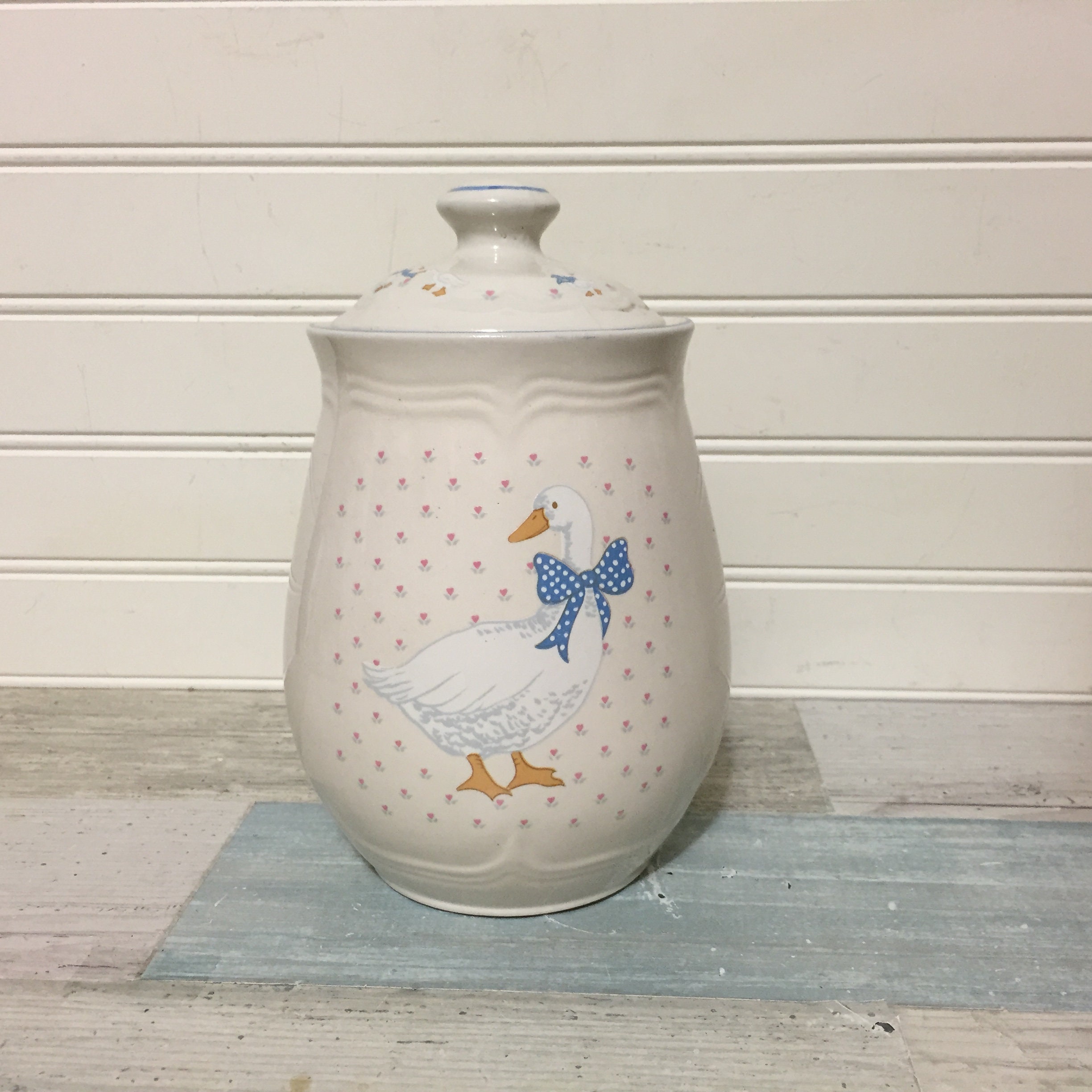 Tienshan Stoneware Aunt Rhody Canister, 6