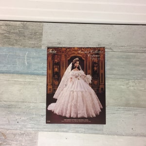 Crochet Collector Costume 1840 Queen Victoria&#39;s Wedding Gown Pattern for Fashion Doll Volume 43
