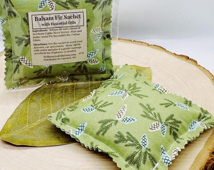 Balsam Fir Sachet: Natural Essential Oils, Pinecone Fabric, 4x4