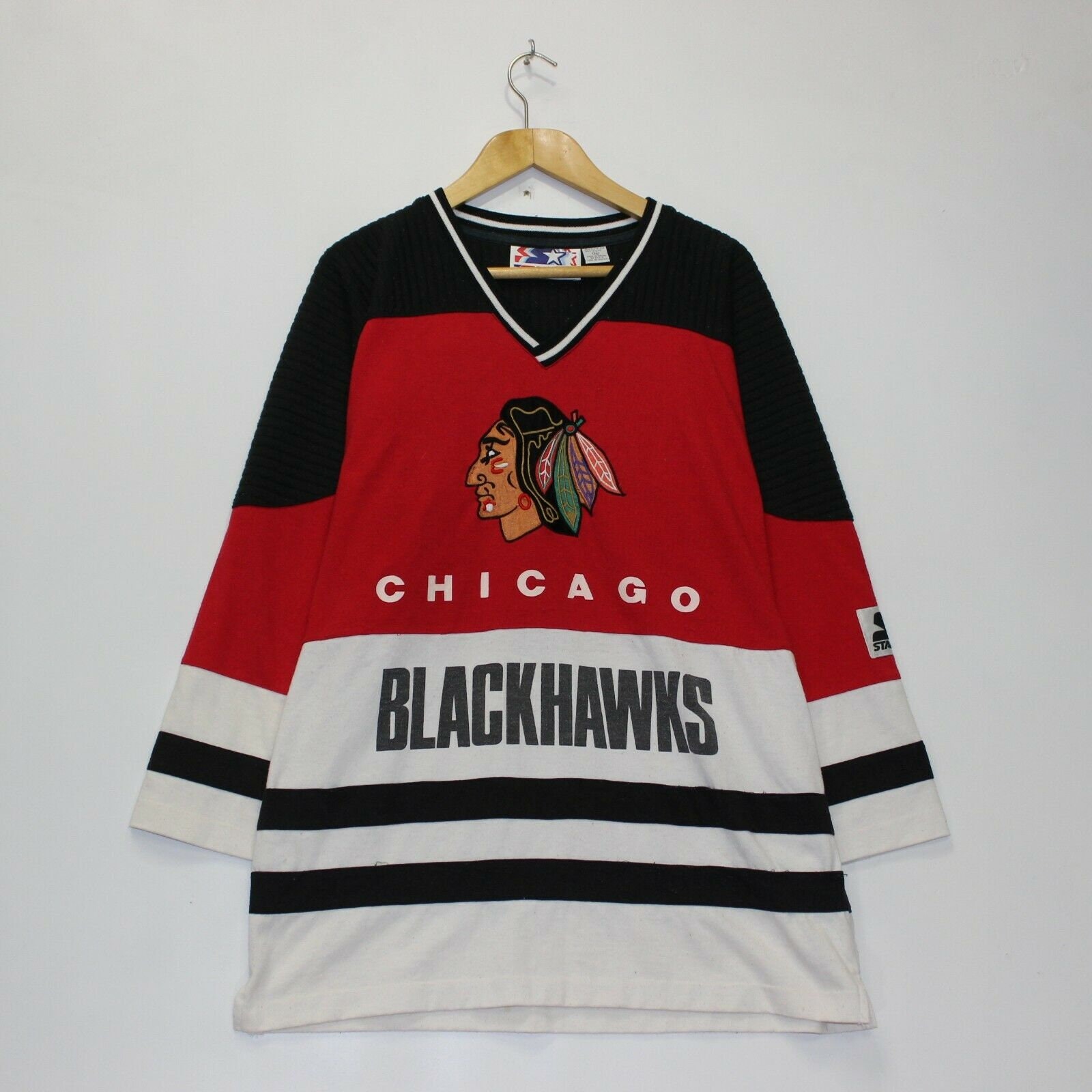 blackhawks jersey sweater