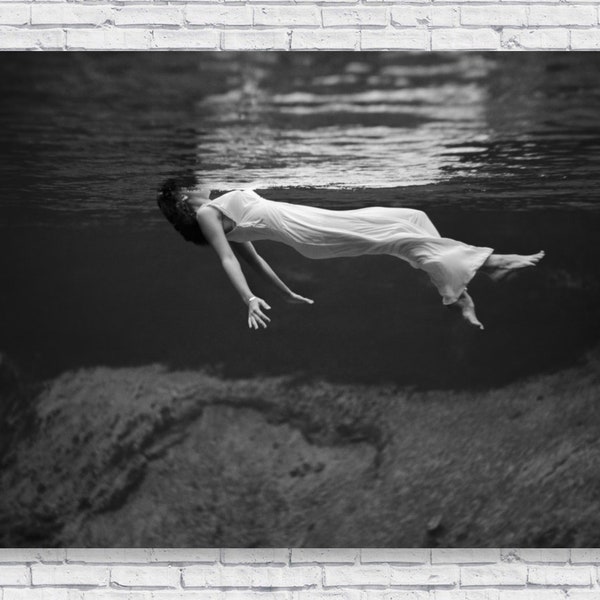 Lady in Water 1947 H Photo Print, Weeki Wachee spring, Florida, Toni Frissell Vintage Black and White Picture Poster Photograph Wall Art