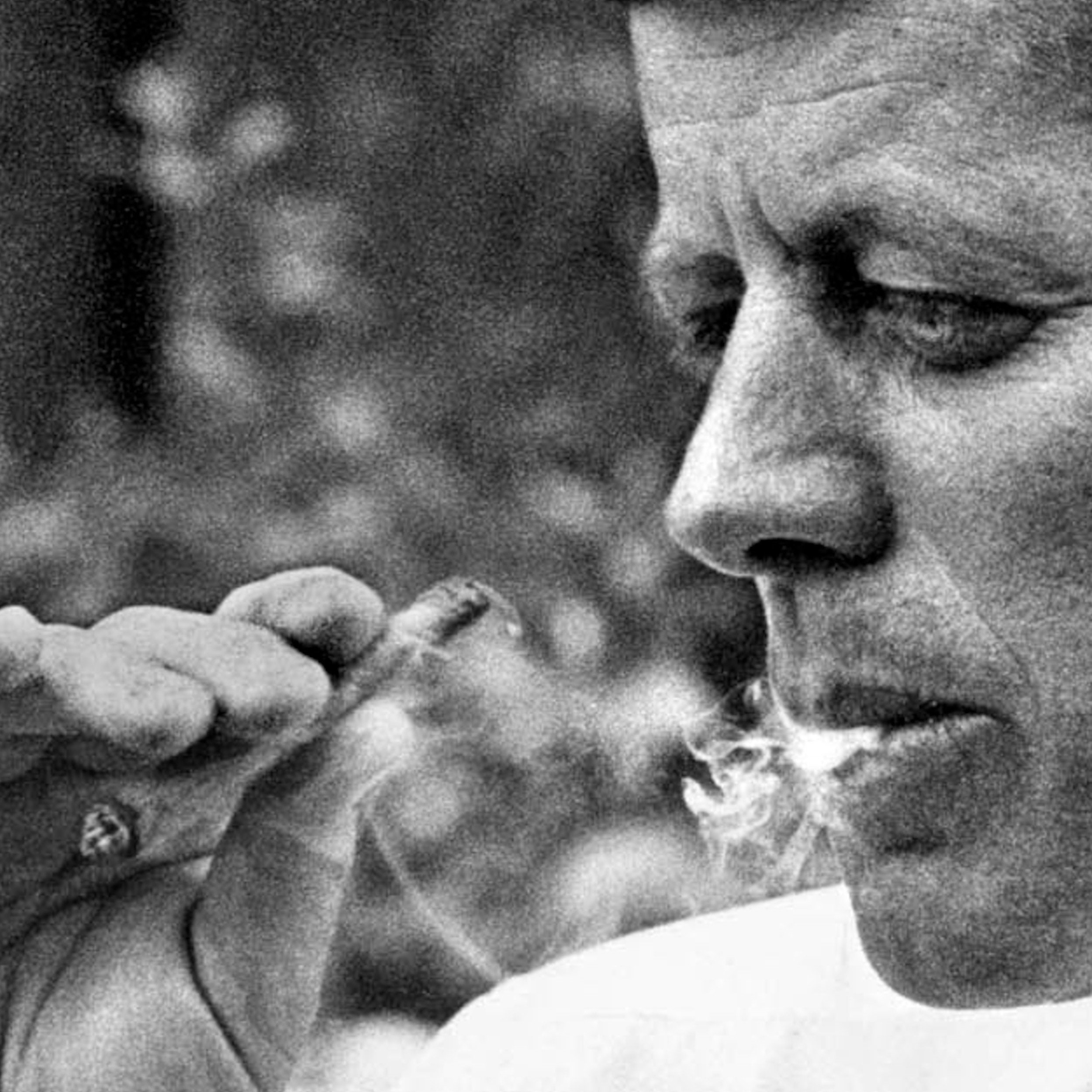 Is There A Smoking Area In Jfk - xkjwe79