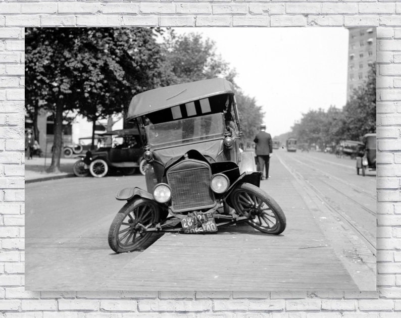 vintage 広告ポスター　車　vintage car 360 件の「日本車ポスター」のアイデアを見つけましょう