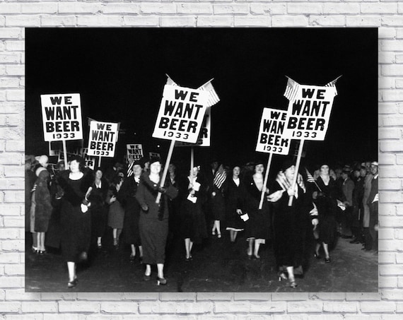 1936年の**Byrrh（ビール）**のヴィンテージ広告ポスター 1936年の**Byrrh（ビール）**のヴィンテージ広告ポスター - メルカリ