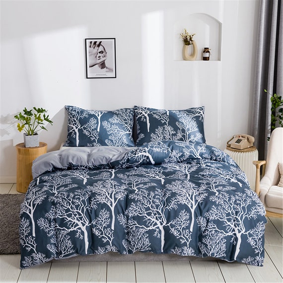 blue pattern quilt cover