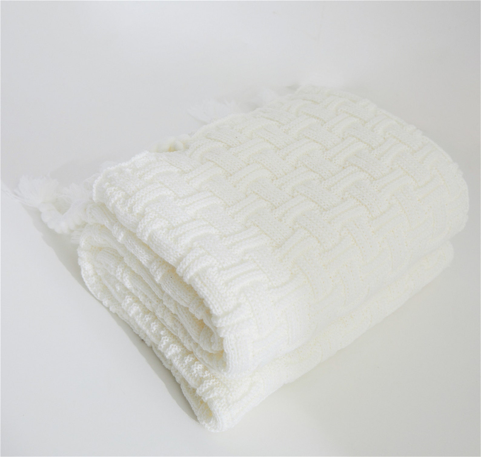 Beautiful White Throw Blanket Woven Tassel Leisure Cape Office Etsy
