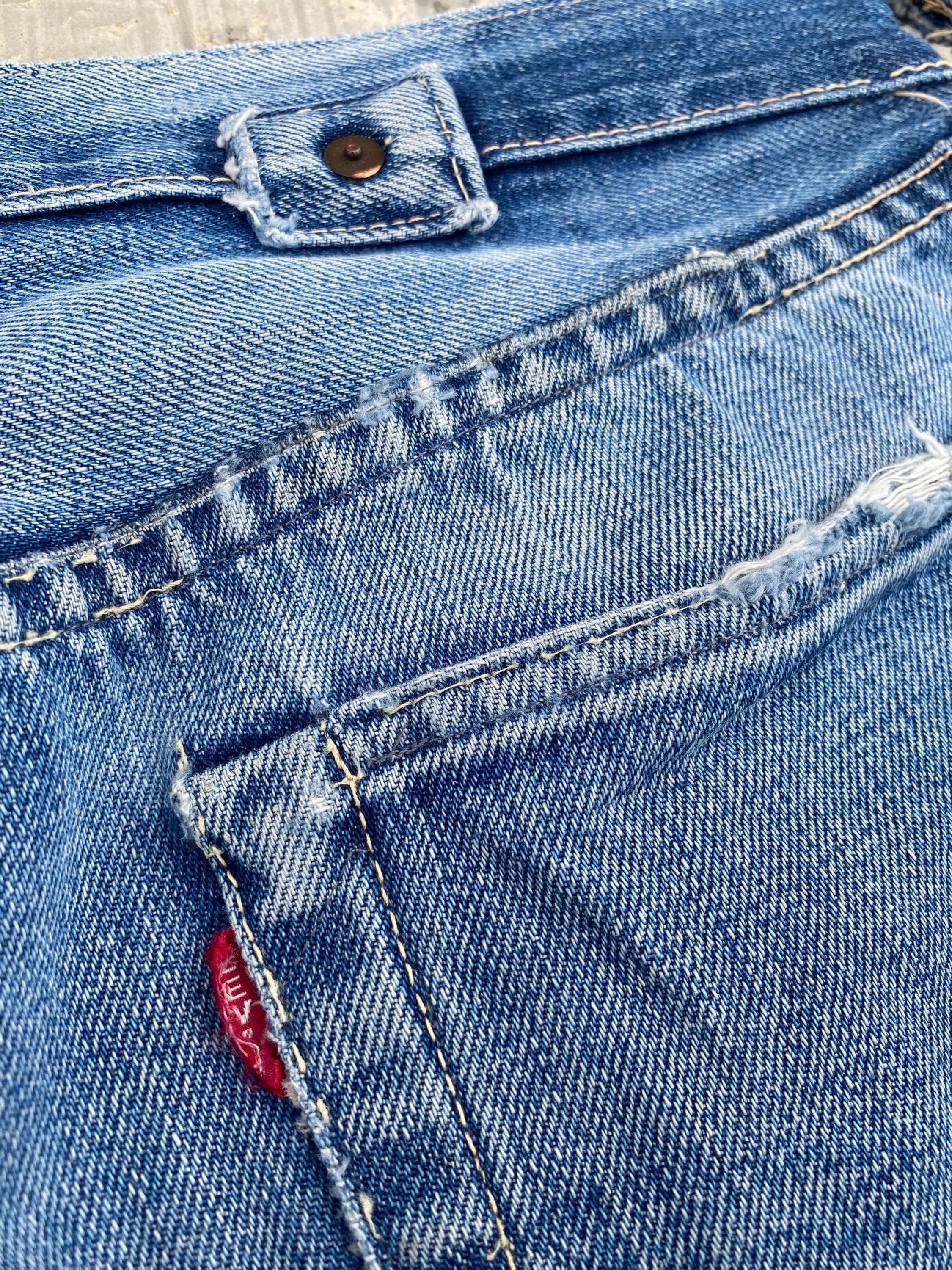 W30 LVC Levis 501XX 1937 37501 Big E Cinch Back Selvedge W30 LVC Levis 501XX 1937 37501 Big E Cinch Back Selvedge