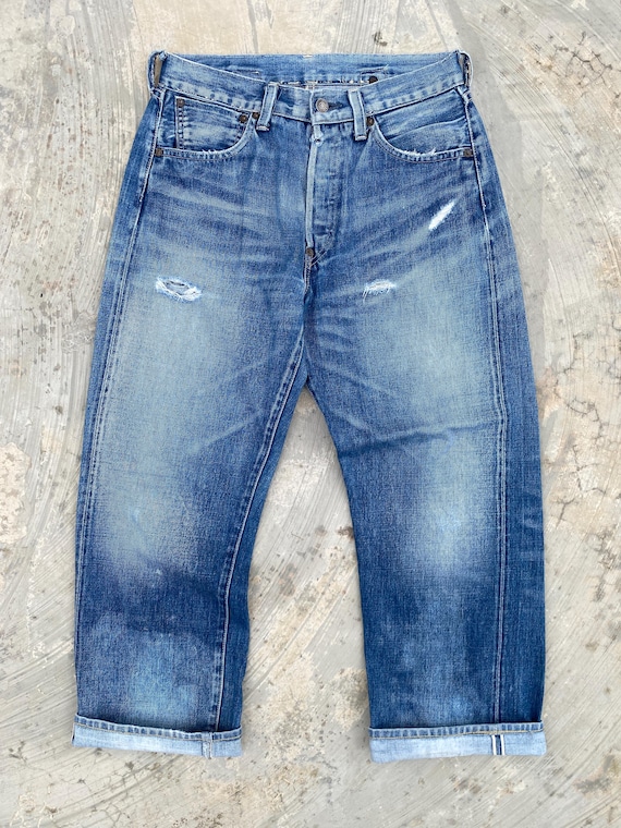 W30 LVC Levis 501XX 1937 37501 Big E Cinch Back Selvedge W30 LVC Levis 501XX 1937 37501 Big E Cinch Back Selvedge