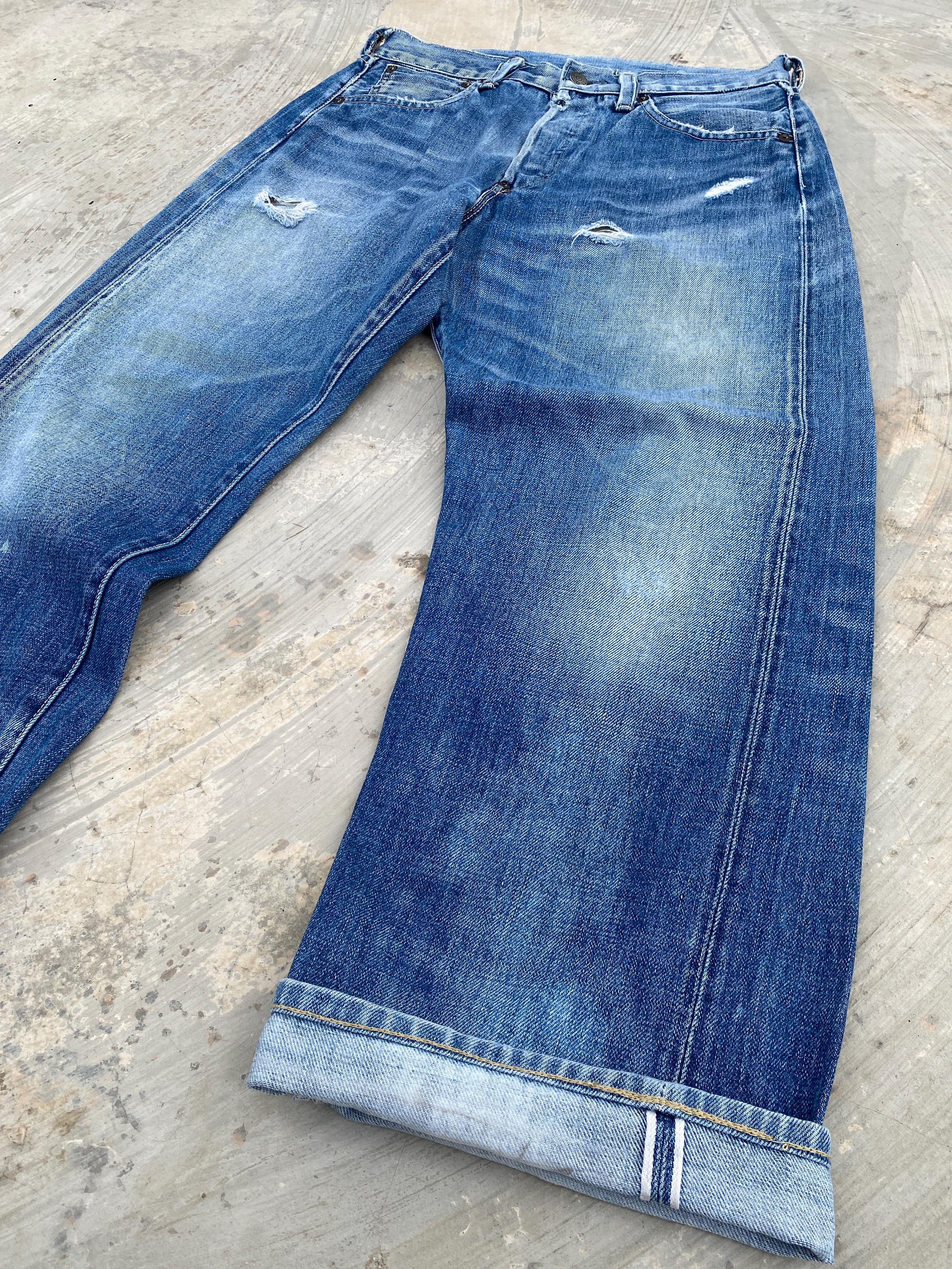 W30 LVC Levis 501XX 1937 37501 Big E Cinch Back Selvedge W30 LVC Levis 501XX 1937 37501 Big E Cinch Back Selvedge