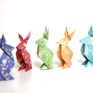 Grande origami di carta Chiyogami, coniglietto pasquale, decorazione per festa di nozze, compleanno, anniversario, ricevimento, auguri di pronta guarigione, ornamento giapponese asiatico