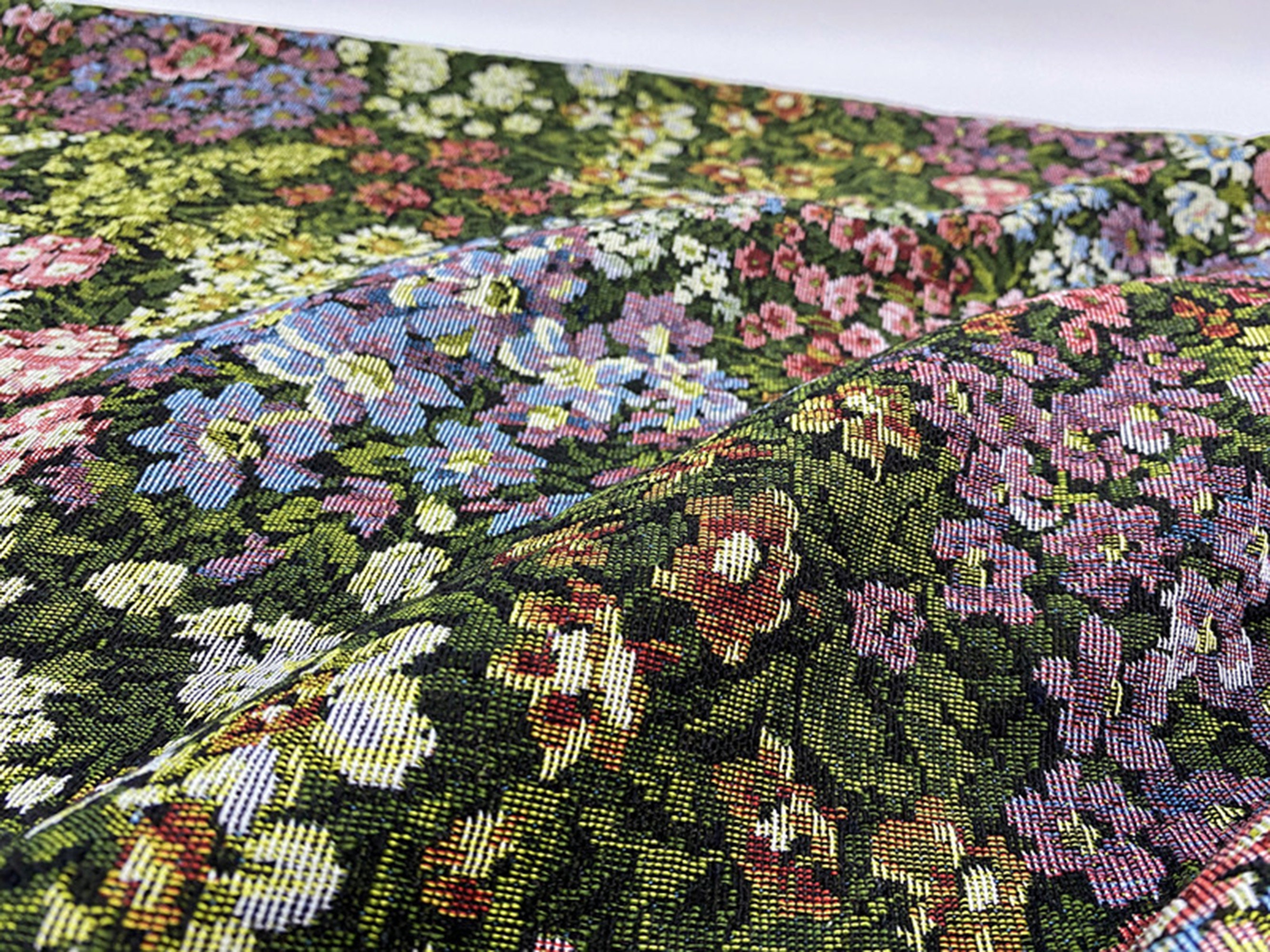 The Blush Blossom Jacquard