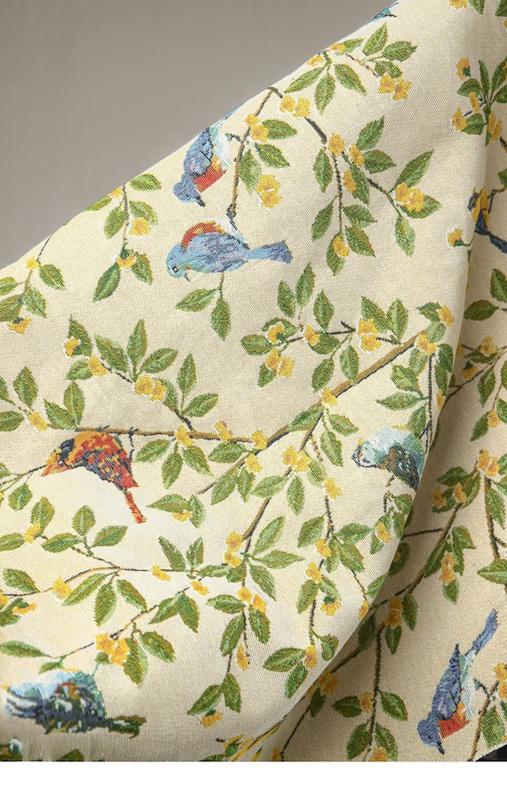 Tissu Ancien Damassé Motif Feuilles - Environ 67 Cm (?) - Occasion - Pour Couture Ou Déco