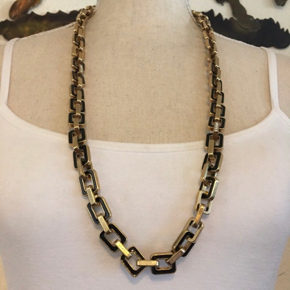 Vintage gold tone chunky link enamel necklace - image 1