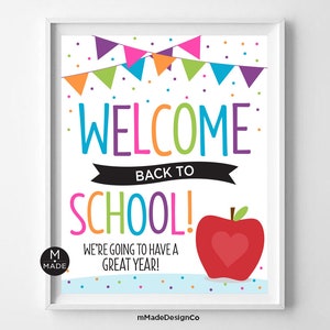 Witamy z powrotem w szkole Znak „Będziemy mieć wspaniały rok” Tablica ogłoszeń powitalnych do klasy Dekoracja klasy Flagi Apple 8x10&quot;