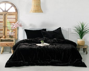 2 Hypoallergenic Pillow Covers Quilted Bedspread Comforter Set. BedLooms Elegant Crushed Velvet Bedspread Soft Bed Throw 240x240cm Ochre, King