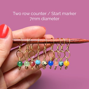 Brass Knitting Marker: Two Row Counter with Semiprecious Stone (7mm)